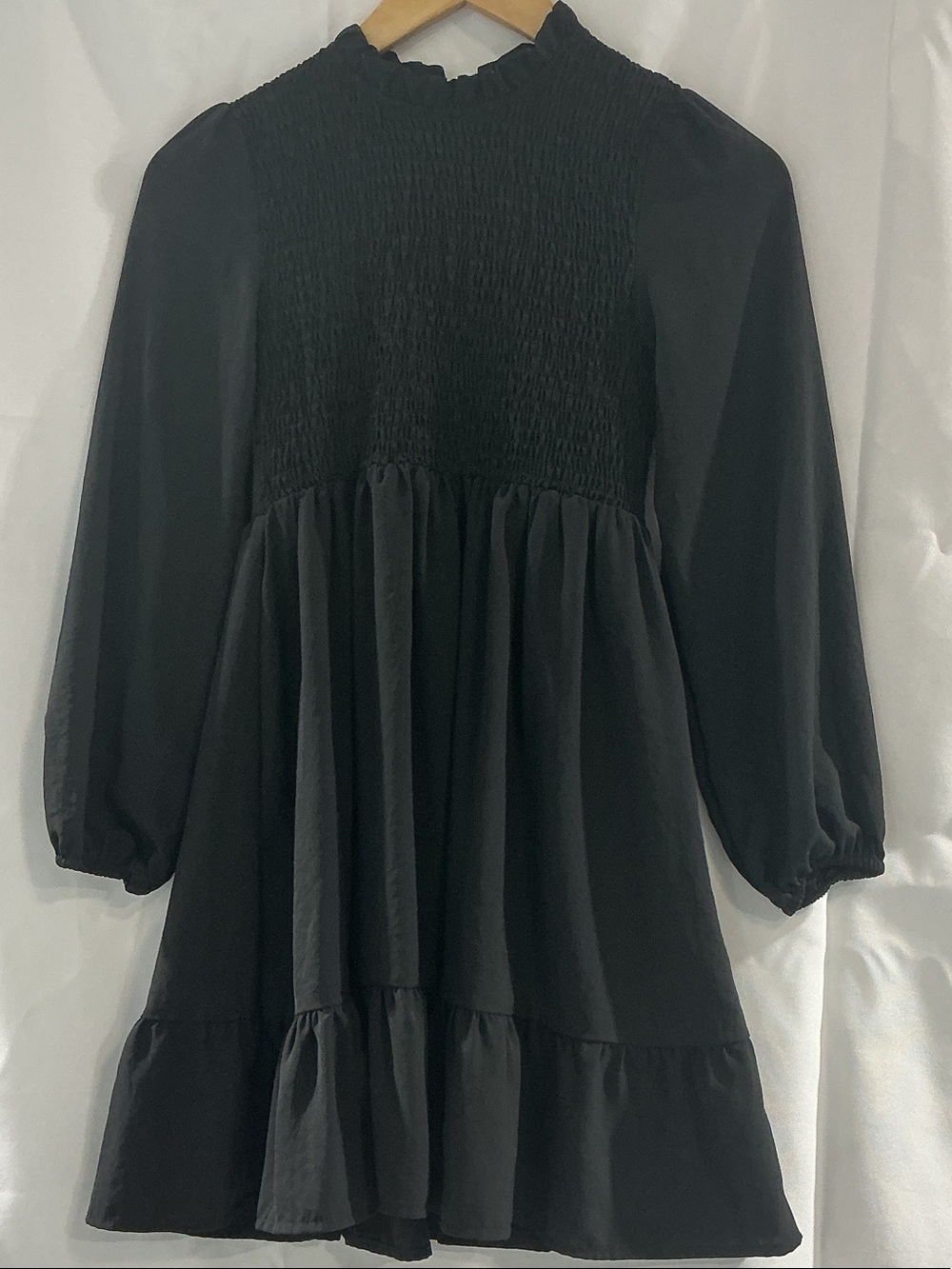 Source Unknown Black Smocked Bodice Tiered Casual Dress